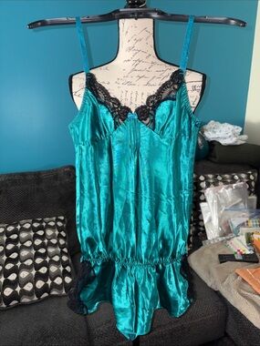 Frederick’s of Hollywood vintage satin and black lace romper, small